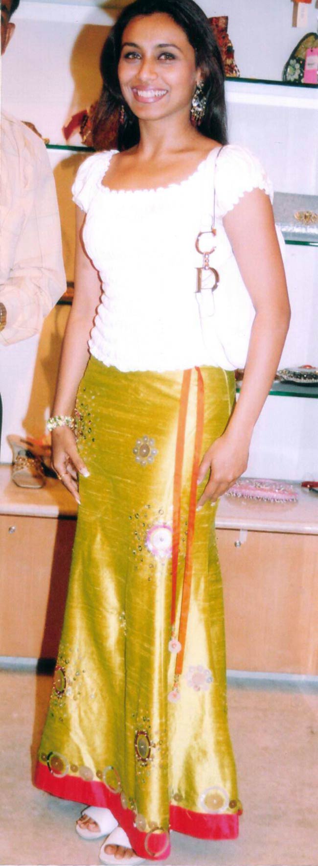 रानी के घर आई आदी की बारात: अनदेखी तस्‍वीरें