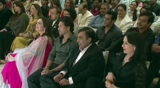 सचिन के स्वागत में कौन-कौन पहुंचा... | सचिन का 'महास्वागत'