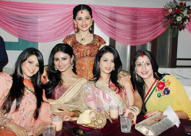 6 साल के प्यार के बाद एक-दूसरे के होंगे आमिर-संजीदा | रितेश की शादी