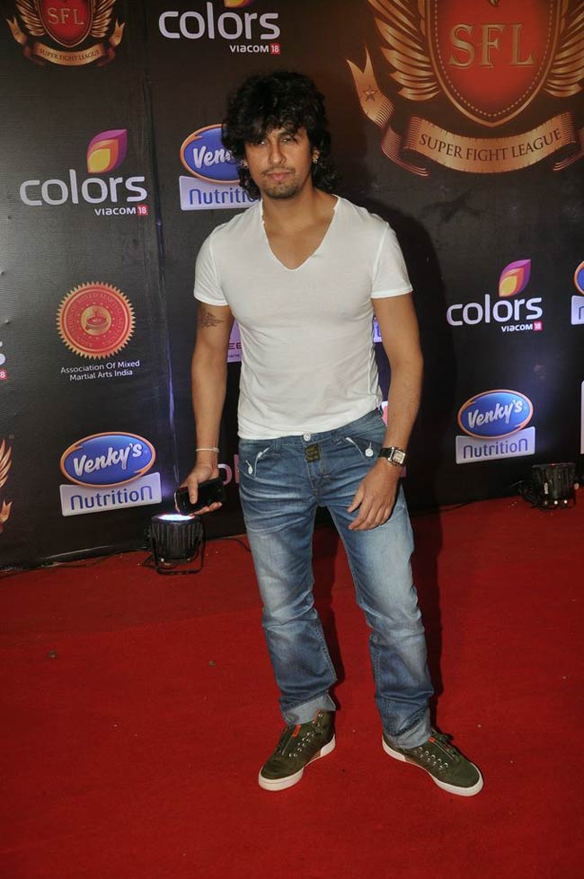 'सुपर फाइट लीग' लॉन्‍च में सितारे | सितारों की मस्‍ती