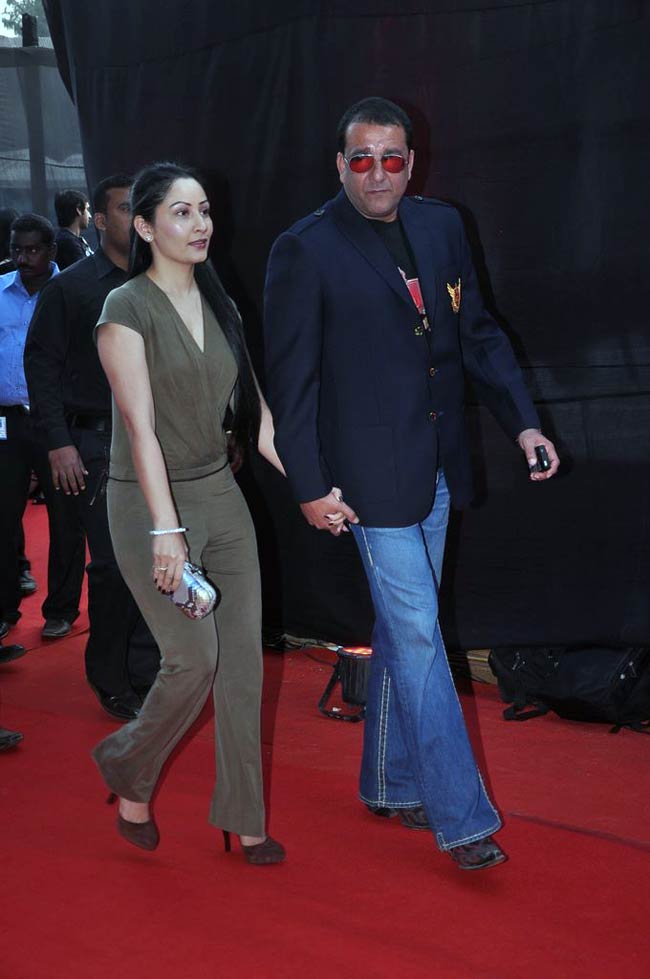 'सुपर फाइट लीग' लॉन्‍च में सितारे | सितारों की मस्‍ती