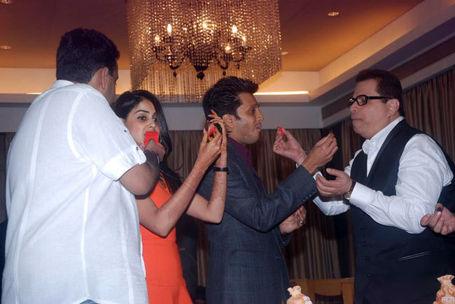 'तेरे नाल...' की सक्‍सेस पार्टी | रितेश की शादी