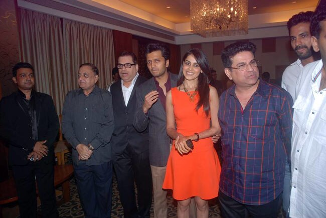 'तेरे नाल...' की सक्‍सेस पार्टी | रितेश की शादी