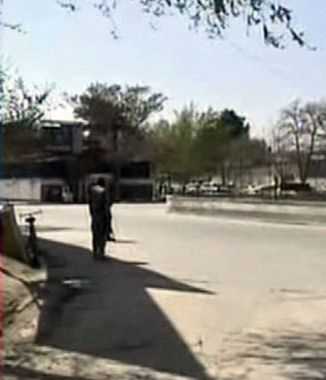 काबुल पर तलिबान का हमला, 12 जगहों पर धमाके