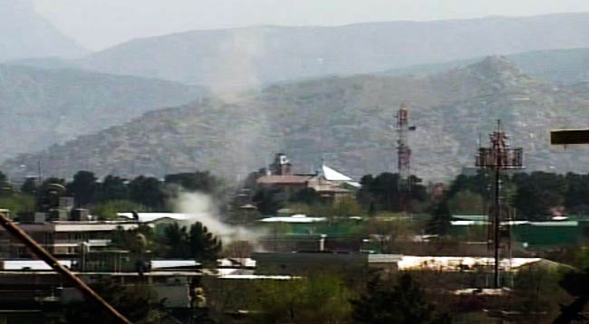 काबुल पर तलिबान का हमला, 12 जगहों पर धमाके