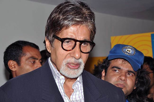 बिग बी ने बढ़ाई विधु विनोद चोपड़ा के फिल्म फेस्टिवल की शान