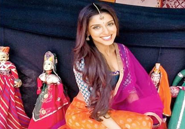 हो जाइए 'बोल बच्चन' के लिए तैयार | 2011 की हिट फिल्‍में