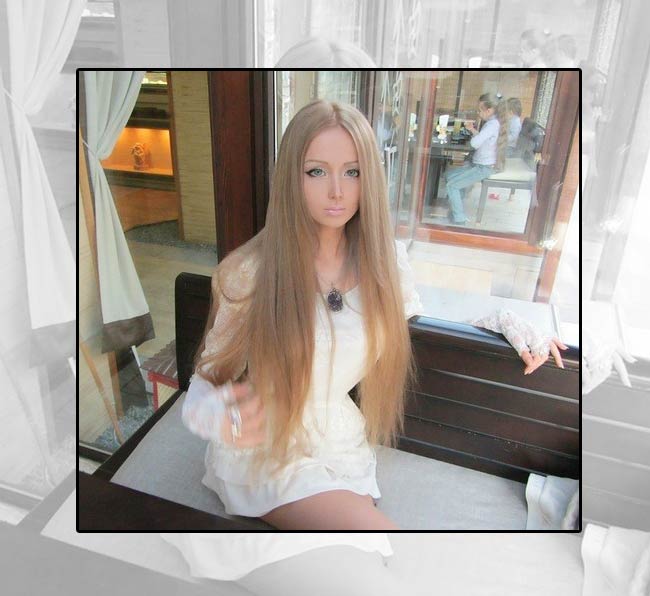 वलेरिया नहीं बार्बी डॉल कहिए | न्यूड होने से नहीं परहेज