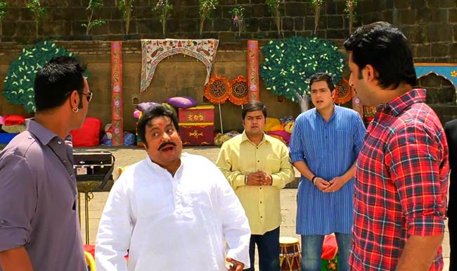 हो जाइए 'बोल बच्चन' के लिए तैयार | 2011 की हिट फिल्‍में