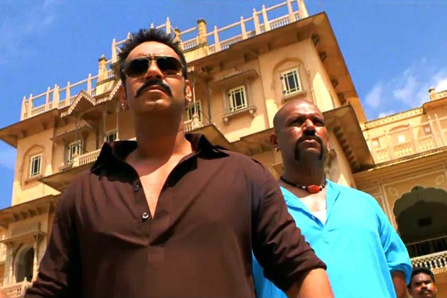 हो जाइए 'बोल बच्चन' के लिए तैयार | 2011 की हिट फिल्‍में