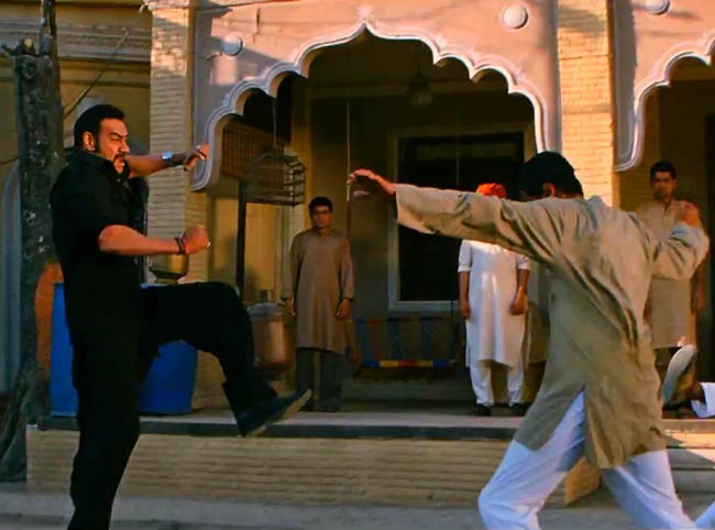 हो जाइए 'बोल बच्चन' के लिए तैयार | 2011 की हिट फिल्‍में