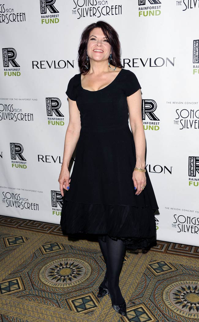 'कॉन्सर्ट फॉर द रेनफॉरेस्ट फंड' में पहुंचे सितारे