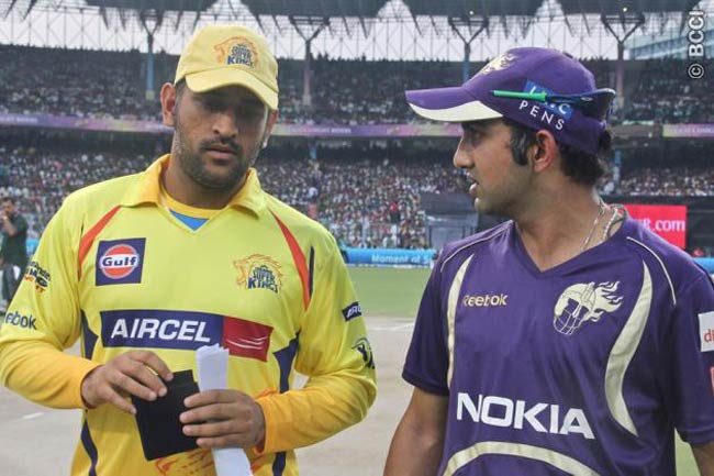 30 अप्रैल 2012: तस्‍वीरों में देखें दिनभर की बड़ी खबरें | पढ़ें