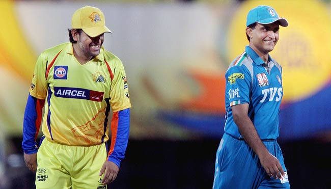 19 अप्रैल 2012: तस्‍वीरों में देखें दिनभर की बड़ी खबरें | पढ़ें