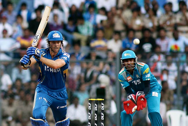 IPL 5: डिंडा के कमाल से जीता पुणे | जीती दिल्ली