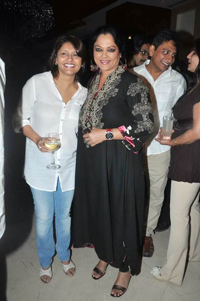 'हेट स्टोरी' की 'सक्सेस पार्टी' में सितारे | हॉट पाउली दाम