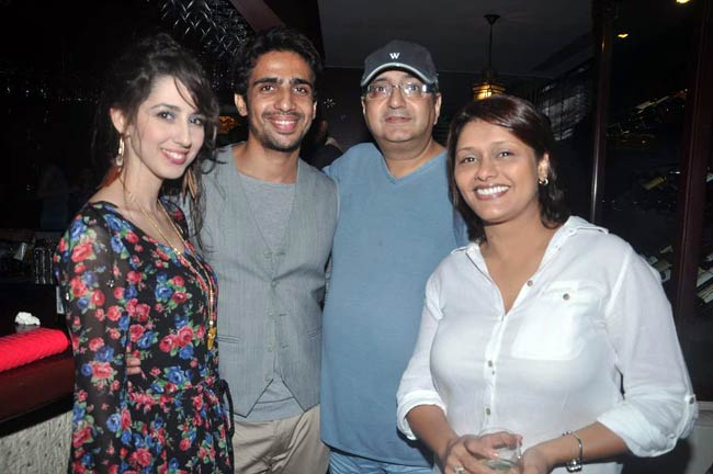 'हेट स्टोरी' की 'सक्सेस पार्टी' में सितारे | हॉट पाउली दाम