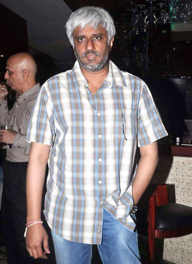 'हेट स्टोरी' की 'सक्सेस पार्टी' में सितारे | हॉट पाउली दाम