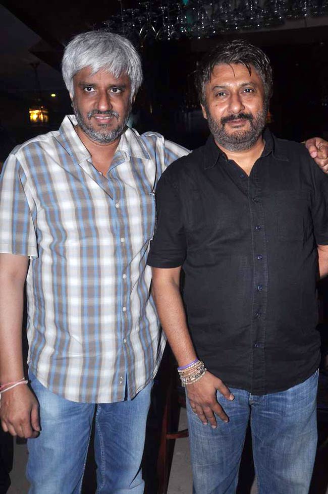 'हेट स्टोरी' की 'सक्सेस पार्टी' में सितारे | हॉट पाउली दाम