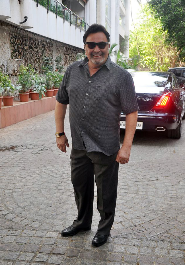 अक्षय कुमार के घर हाउसफुल-2 के सितारे  | हाउसफुल-2