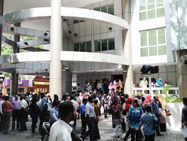 इं‍डोनेशिया-भारत में भूकंप से दशहत | सुनामी से तबाही