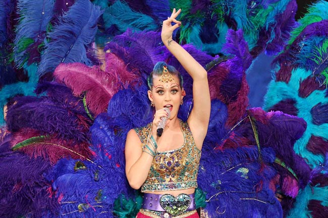 IPL उद्घाटन समारोह में सितारों का जलवा | बनाए मदहोश...