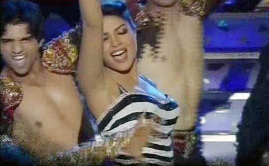 IPL उद्घाटन समारोह में सितारों का जलवा | बनाए मदहोश...