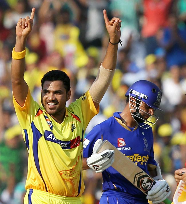 चेन्‍नई ने राजस्‍थान को 7 विकेट से हराया | पढ़ें