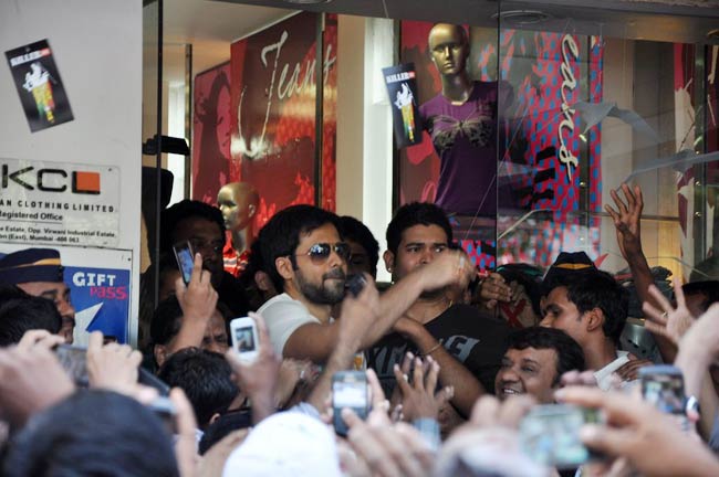 'जन्‍नत-2' के जबरदस्‍त प्रमोशन में जुटे सितारे | बॉलीवुड परियां