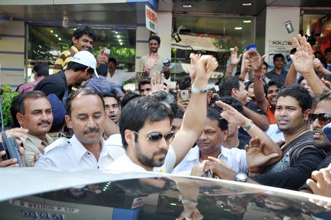 'जन्‍नत-2' के जबरदस्‍त प्रमोशन में जुटे सितारे | बॉलीवुड परियां