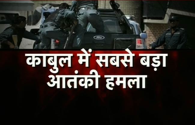 15 अप्रैल 2012: तस्‍वीरों में देखें दिनभर की बड़ी खबरें | पढ़ें