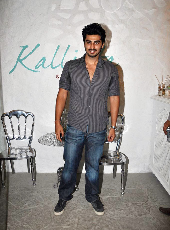 कलिस्ता स्पा के लॉन्‍च पर सितारे...  | सोनाक्षी के जलवे