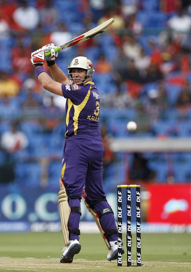 कोलकाता की पहली जीत में चमके गंभीर