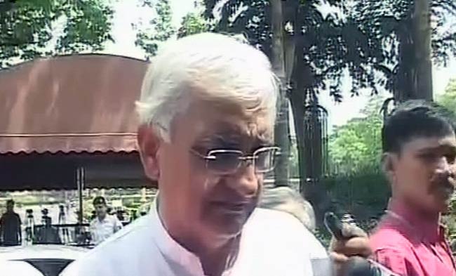 24 अप्रैल 2012: तस्‍वीरों में देखें दिनभर की बड़ी खबरें | पढ़ें