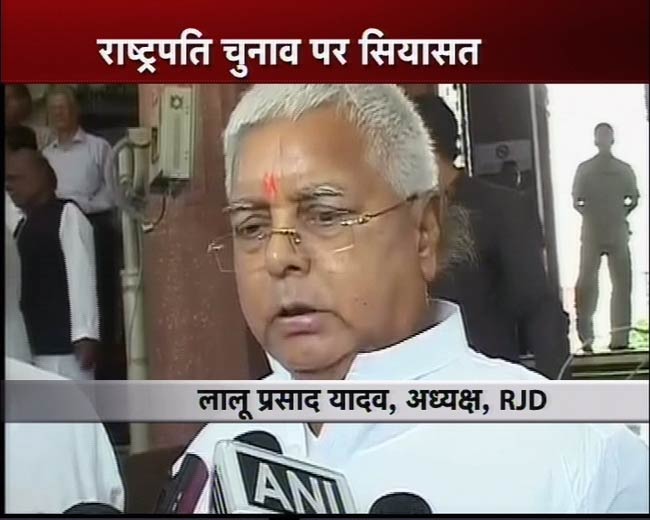 24 अप्रैल 2012: तस्‍वीरों में देखें दिनभर की बड़ी खबरें | पढ़ें