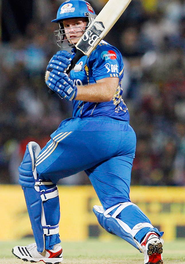 आईपीएल-5:  चेन्नई पर भारी मुंबई | फोटो: रंगारंग आगाज