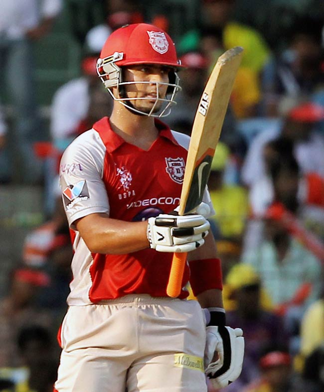 IPL-5: धोनी के धुरंधरों पर भारी पड़े पंजाब के शेर