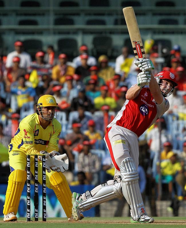 IPL-5: धोनी के धुरंधरों पर भारी पड़े पंजाब के शेर