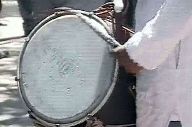 17 अप्रैल 2012: तस्‍वीरों में देखें दिनभर की बड़ी खबरें | पढ़ें