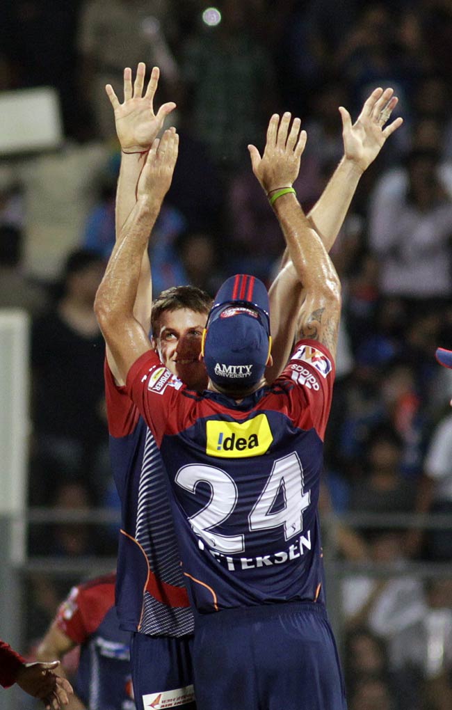 दिल्‍ली ने मुंबई को 7 विकेट से हराया