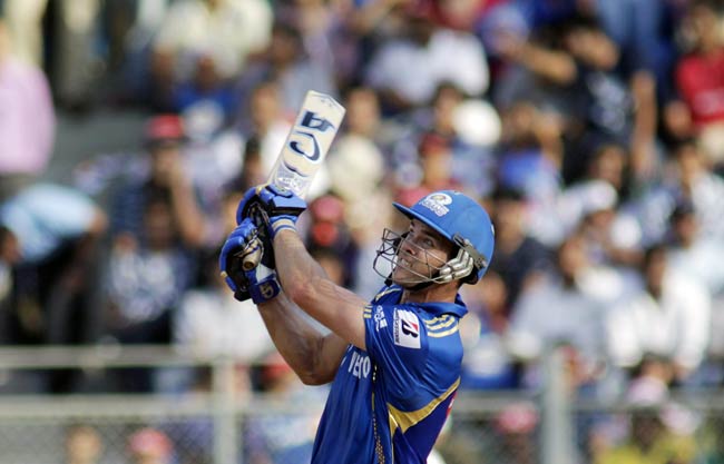 IPL-5: पंजाब को मुंबई ने 4 विकेट से धोया