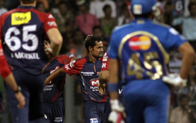 दिल्‍ली ने मुंबई को 7 विकेट से हराया