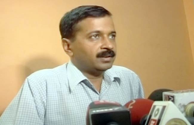 5 अप्रैल 2012: तस्‍वीरों में देखें दिनभर की बड़ी खबरें | पढ़ें