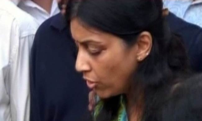 12 अप्रैल 2012: तस्‍वीरों में देखें दिनभर की बड़ी खबरें | पढ़ें