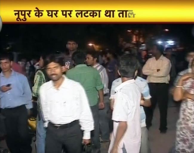 11 अप्रैल 2012: तस्‍वीरों में देखें दिनभर की बड़ी खबरें | पढ़ें