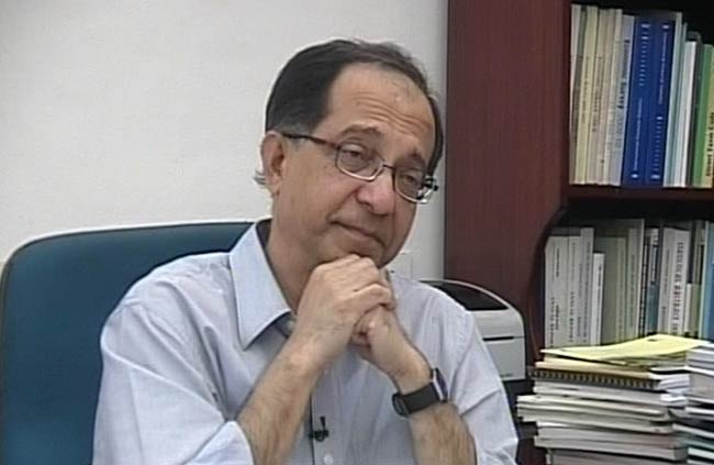 20 अप्रैल 2012: तस्‍वीरों में देखें दिनभर की बड़ी खबरें | पढ़ें