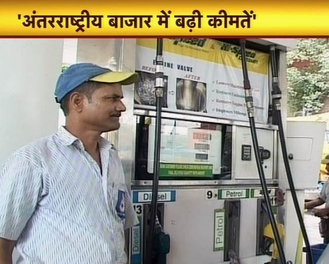 17 अप्रैल 2012: तस्‍वीरों में देखें दिनभर की बड़ी खबरें | पढ़ें