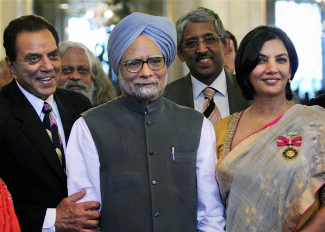 तस्वीरों में देखें पद्म अवार्ड समारोह 2012 | अनदेखी तस्‍वीरें