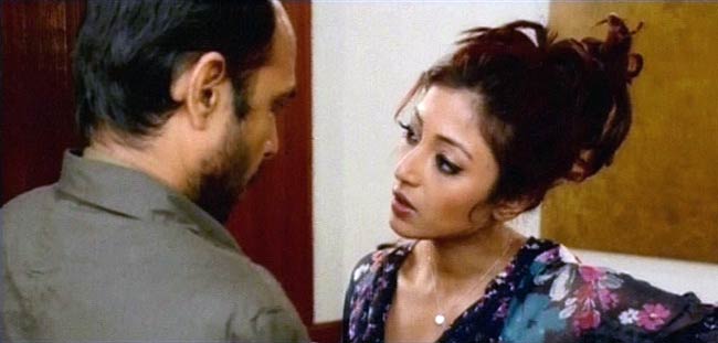 'हेट स्‍टोरी' में पाउली दाम के हॉट सीन | हॉट 'आइटम गर्ल'