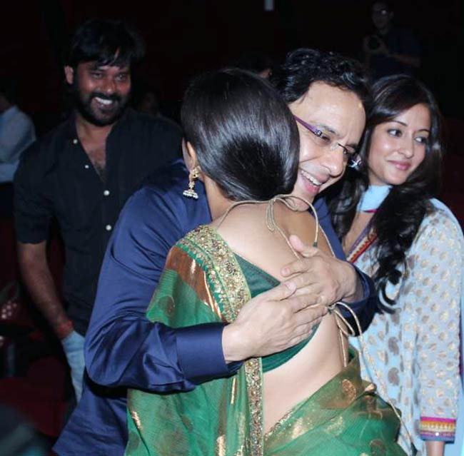 विधु विनोद चोपड़ा की फिल्मों का 'फेस्टिवल' | विद्या की अदायें